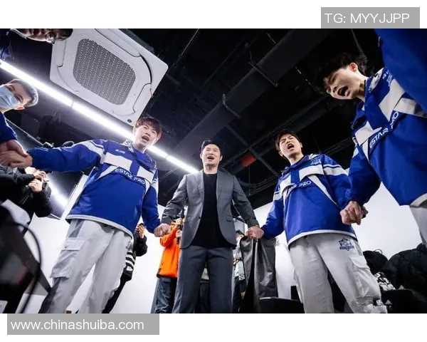 德独立与扎巴汉的较量:谁能在未来的赛场上笑到最后